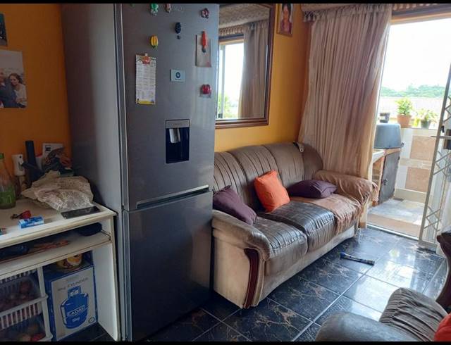 3 BEDROOM APARTMENT FOR SALE IN WOODHAVEN